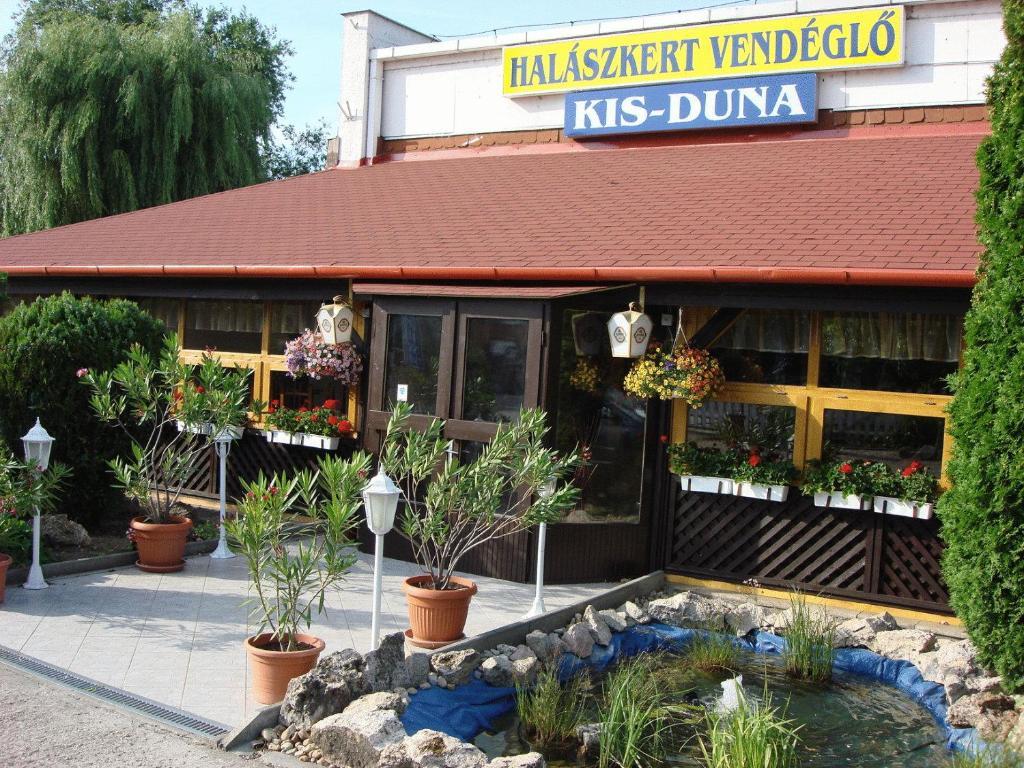 Kis-duna & 2* Mosonmagyaróvár